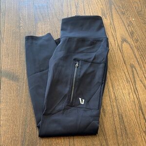 Vuori Evolve Zipped High Waisted Leggings Size Small